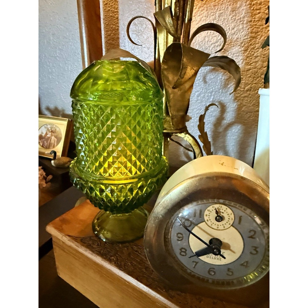 Viking Glass Green 7" Diamond Point Glimmer Fairy Lamp Candle Holder MCM